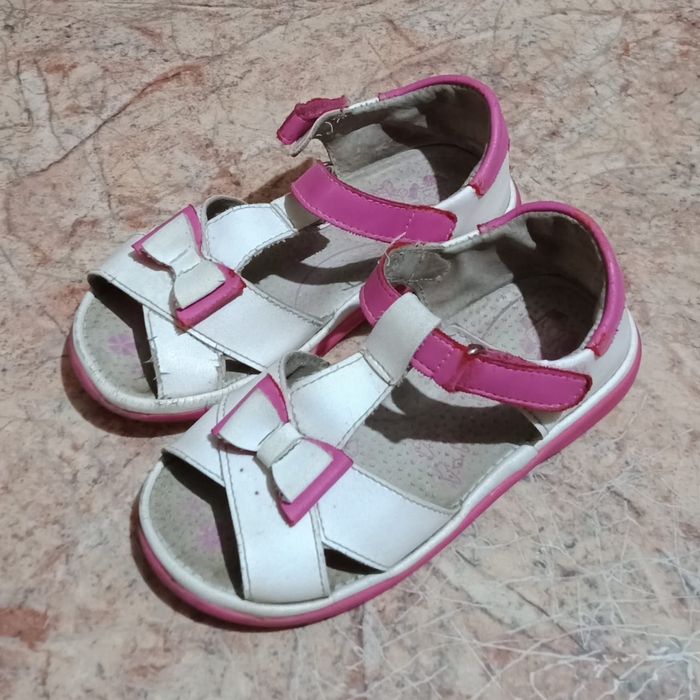 Детские сандалики