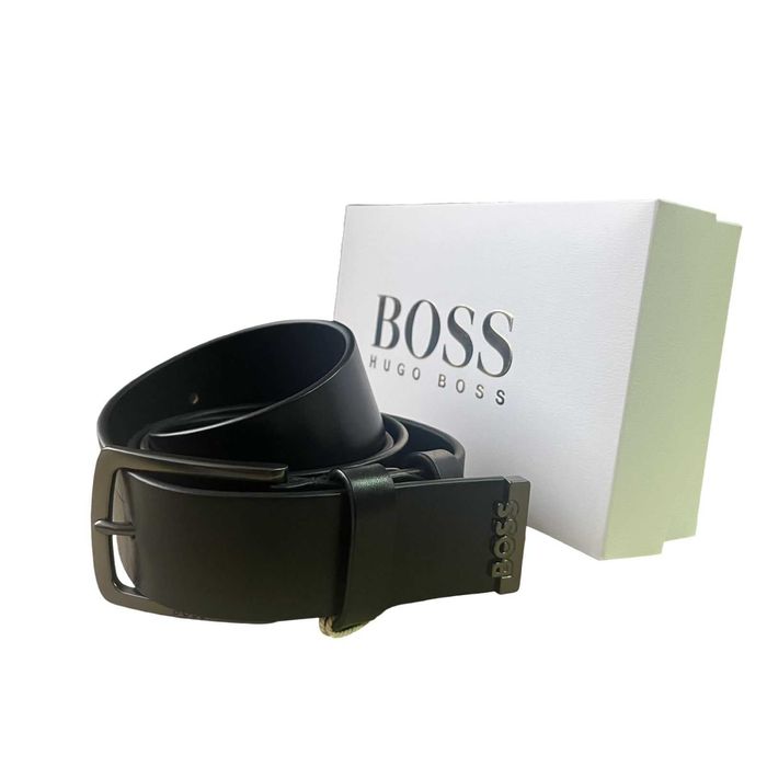 Мъжки колан Hugo Boss 053 !