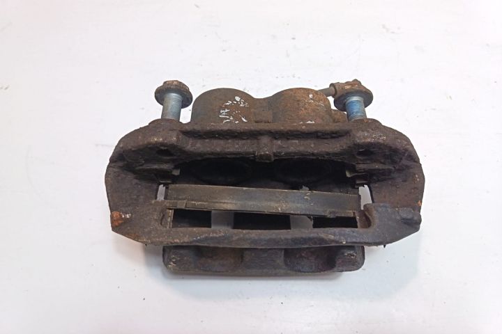 Etrier fata stanga A6394210698 Mercedes-Benz Vito W639