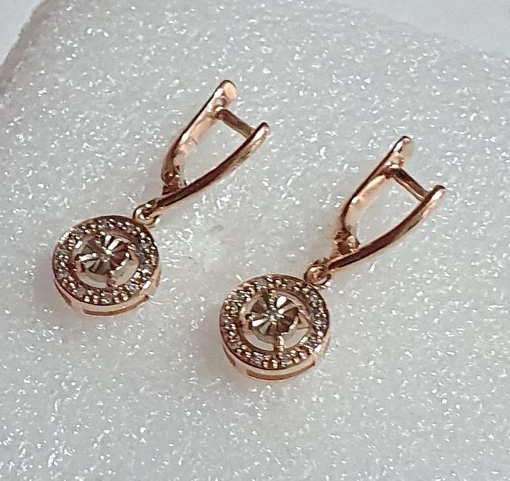 Висулки   бриллиантики.