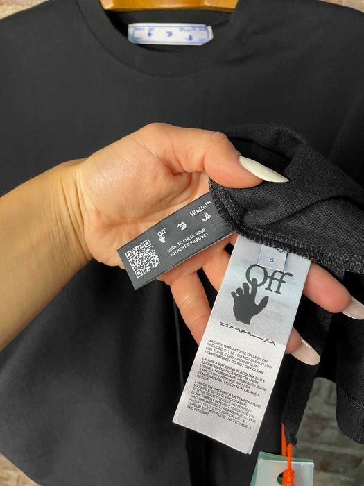 Tricou Off-White