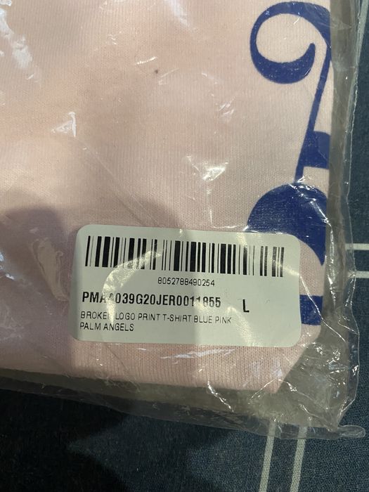 Тениска PALM ANGELS BROKEN LOGO PRINT Blue Pink.Струва 600лева.НОВА. L