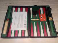 Joc table/Backgammon in servieta Diplomat+Joc Poker cu zaruri CADOU