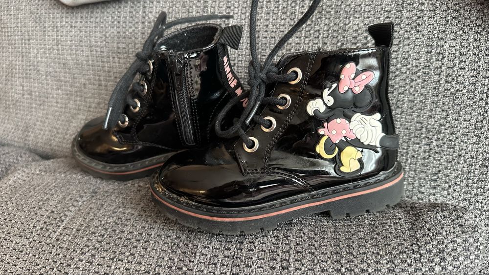 Детски боти Zara с Minnie Mouse - номер 23.