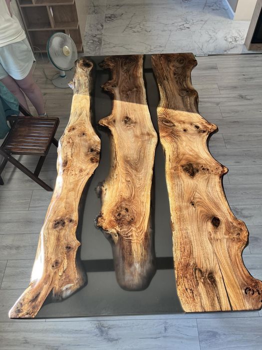 Епоксиндни маси  и плотове