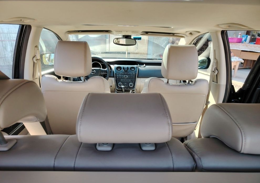 Mazda CX7 Revolution 4x4  2011