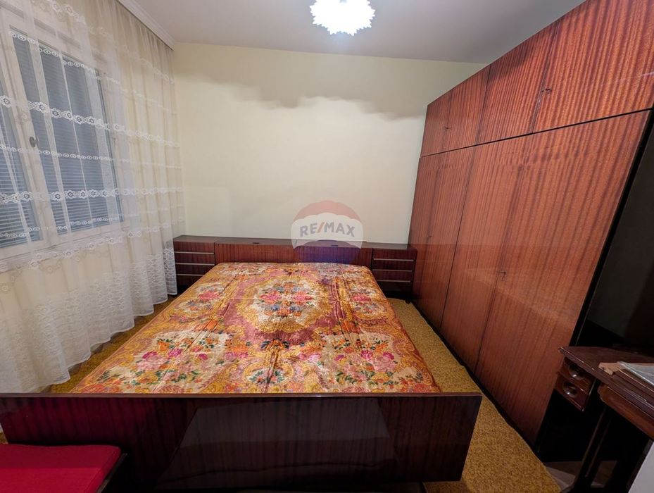 Дава се под наем Четиристаен апартамент в Варна, Чайка - 85 кв.м за 750 € - Снимка #11