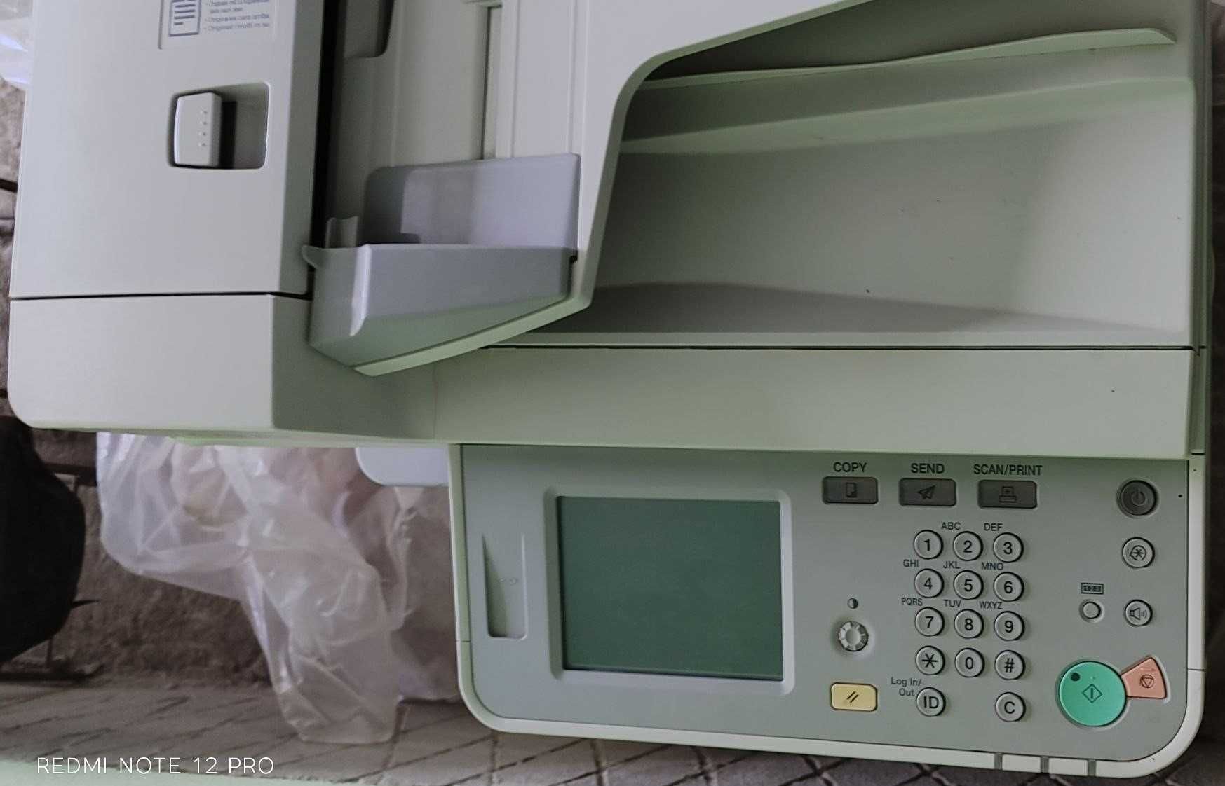 Canon IR2520 printer sotiladi.