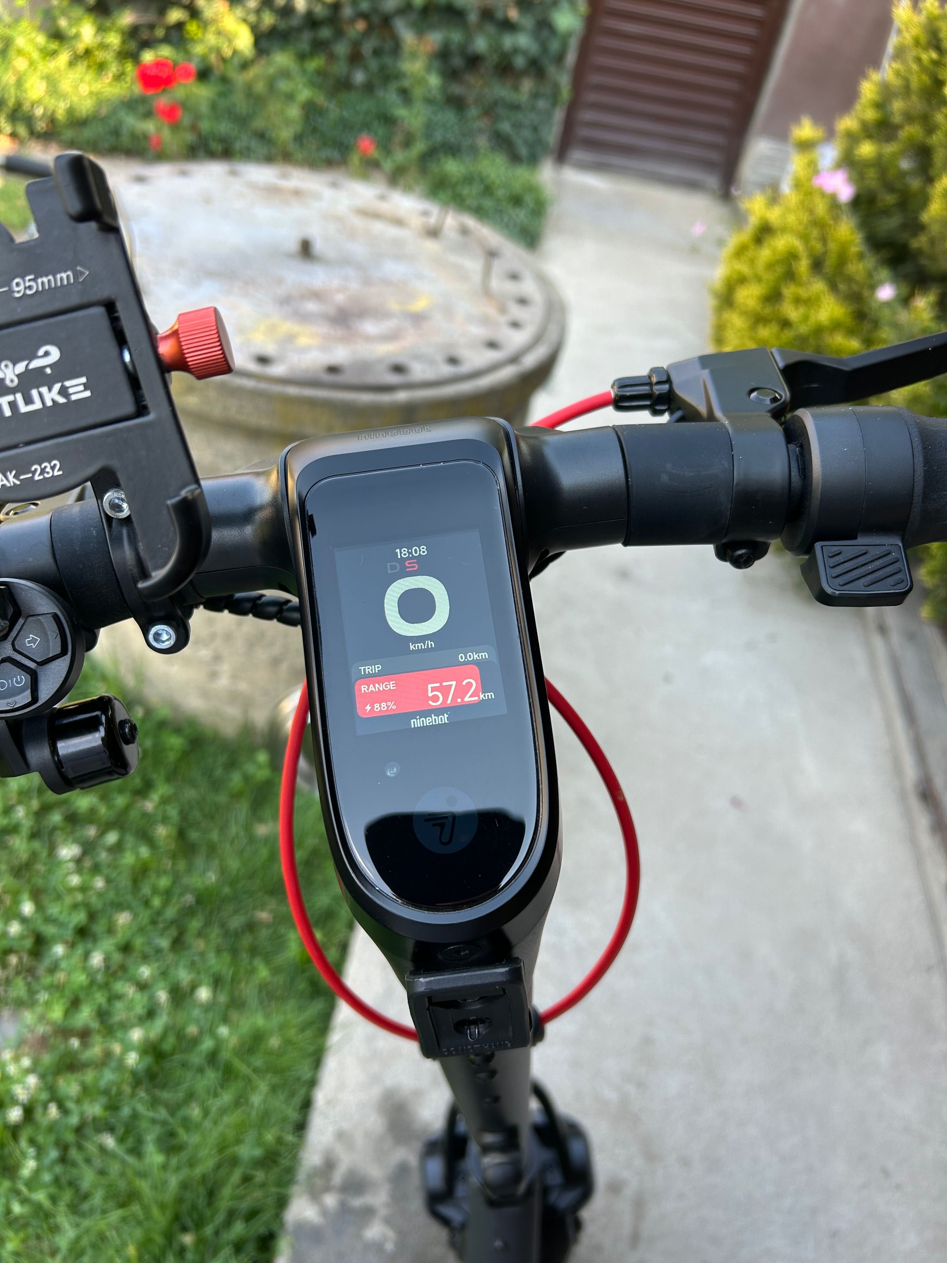 Тротинетка Segway G3, ninebot MAX3