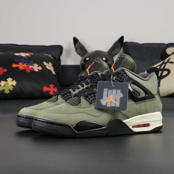 Обувки Nike Air Jordan 4 Undefeated