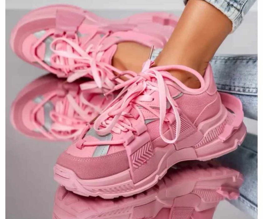 Маратонки супер удабни и стават за всякакъв повод