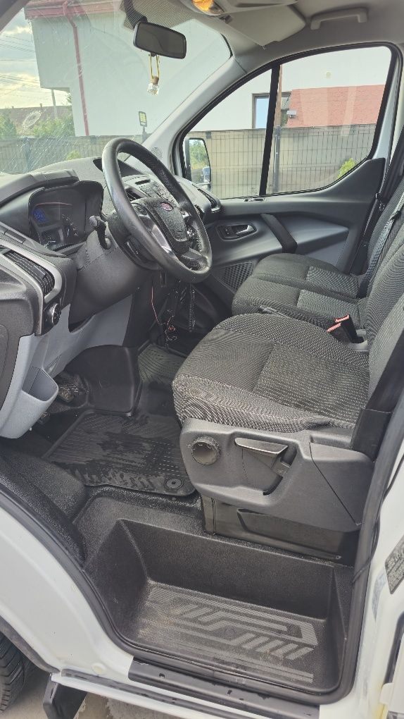 Vând Ford transit custom SD Funerar