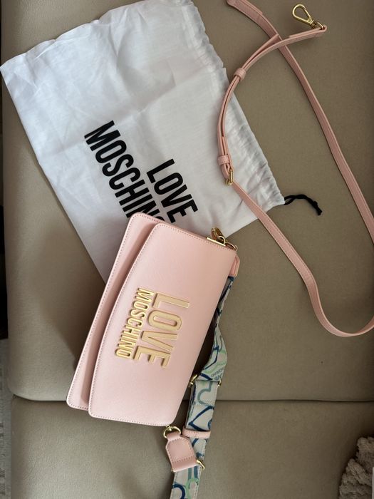 Love Moschino -дамска чанта
