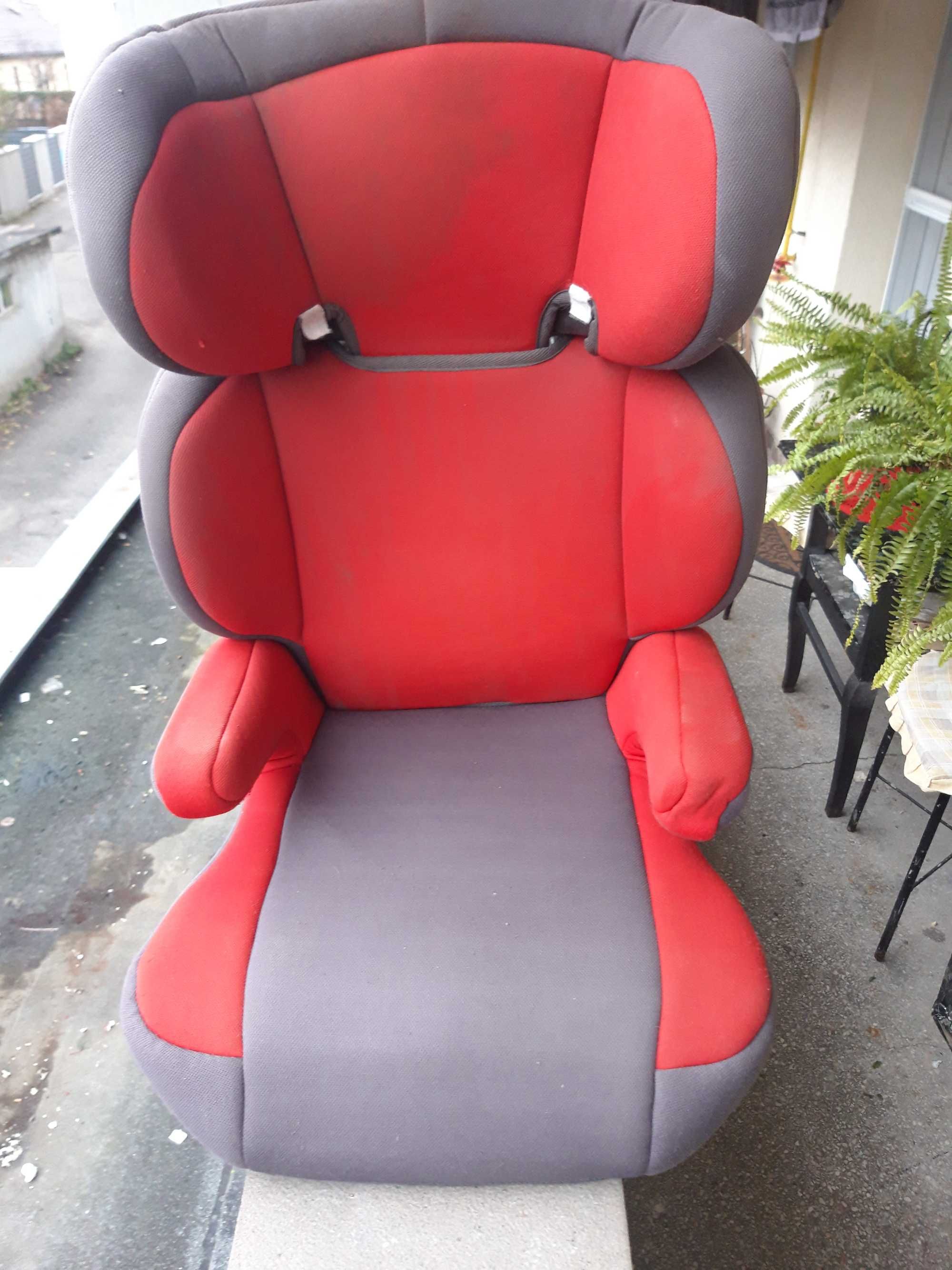 Vand scaun auto copii, kit statie auto si altele