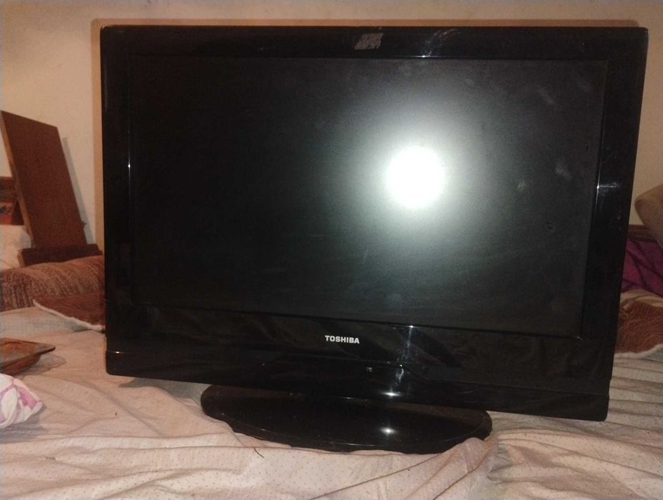 TV Samsung за Части:)