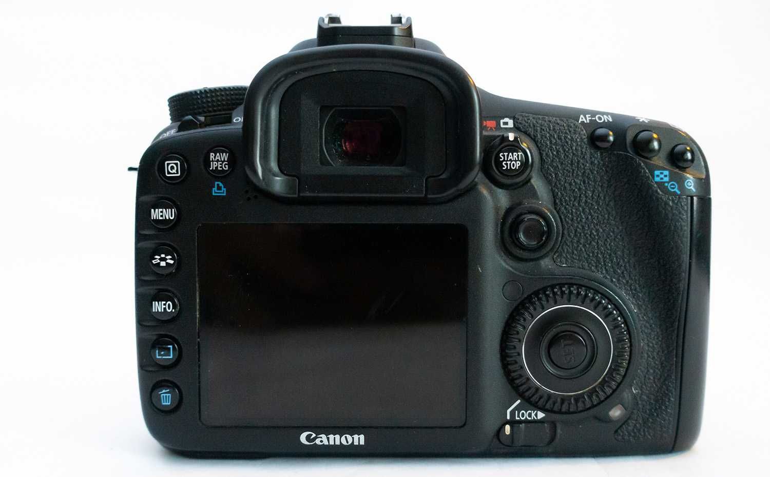 Canon 7D (doar body)