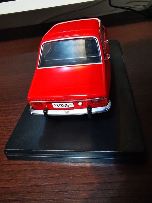 Macheta Dacia 1300-1970 (18 cm)