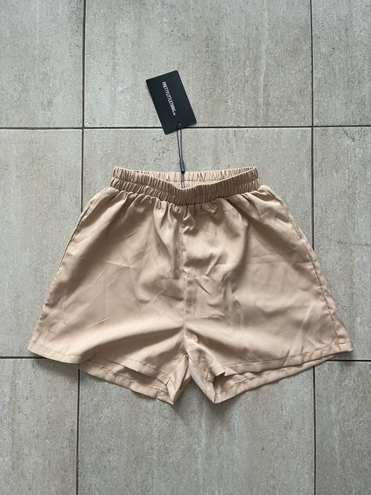 Женски къси панталони pretty litlle things