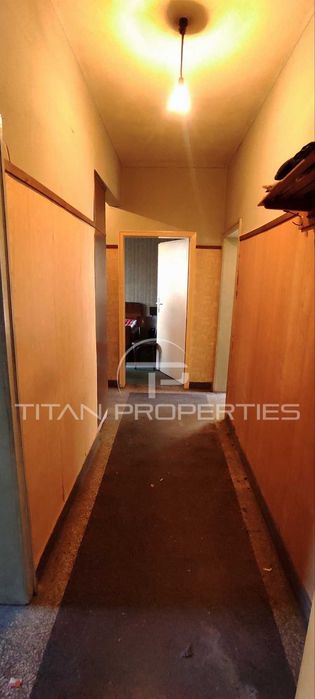 Продава се Двустаен апартамент в Пловдив, Кършияка - 70 кв.м за 1358 €/кв.м - Снимка #2