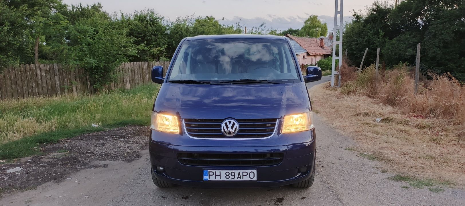 Volkswagen Transporter T5 an 2008 6 locuri