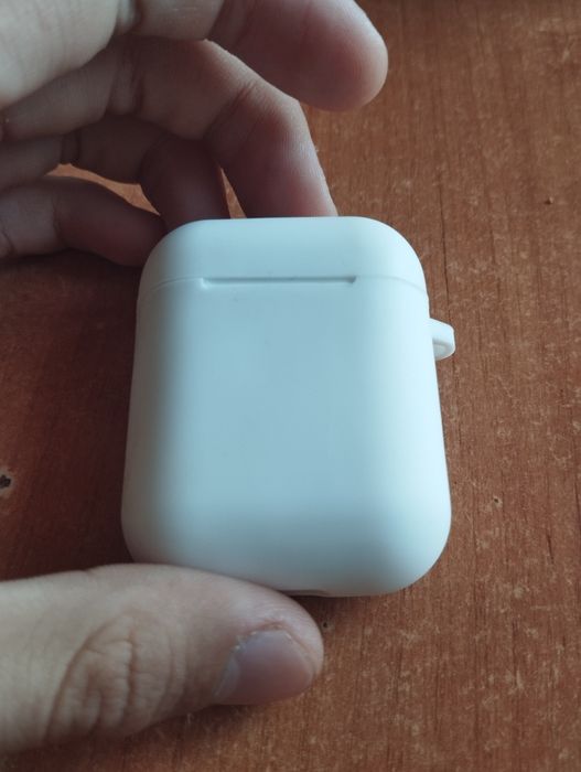 наушники Airpods