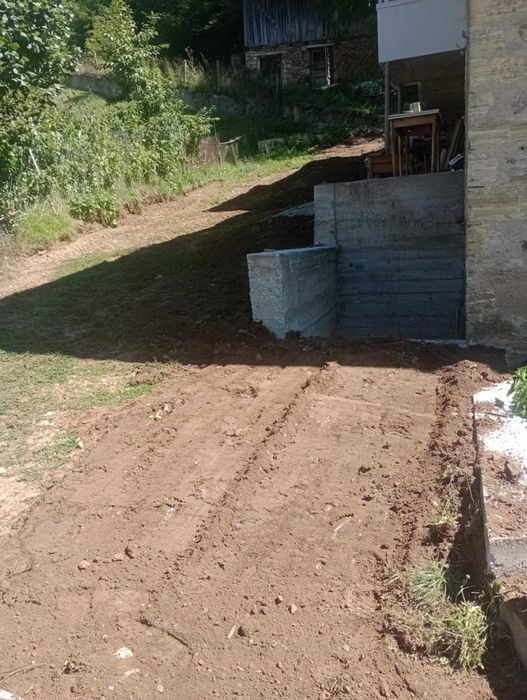 продавам селскостопанска постройка