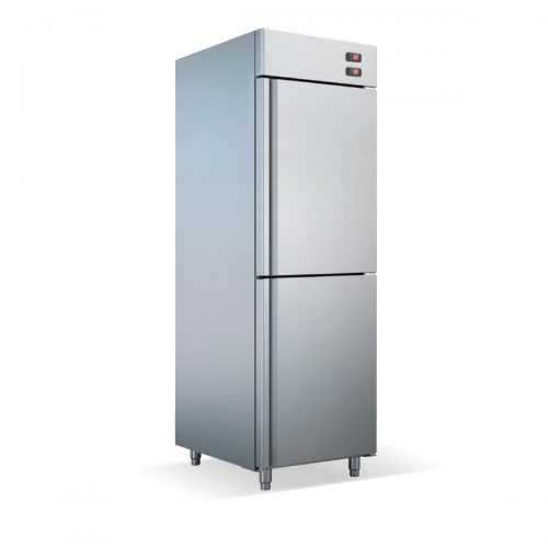 Combine frigorifice INOX cu 1 si 2 usi verticale pentru HORECA
