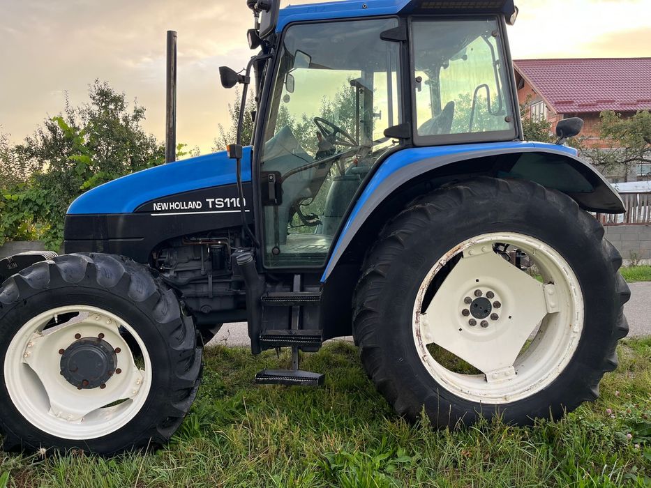Tractor new holland
