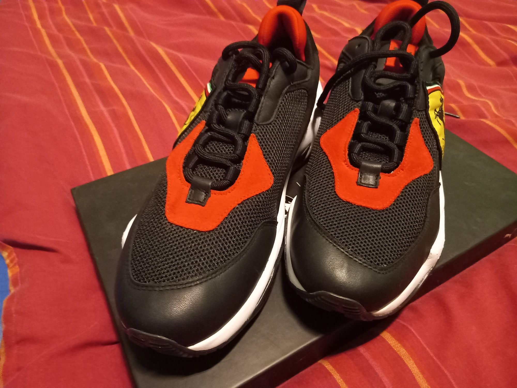 мъжки маратонки Puma Ferrari SF Thunder UK9  EU43