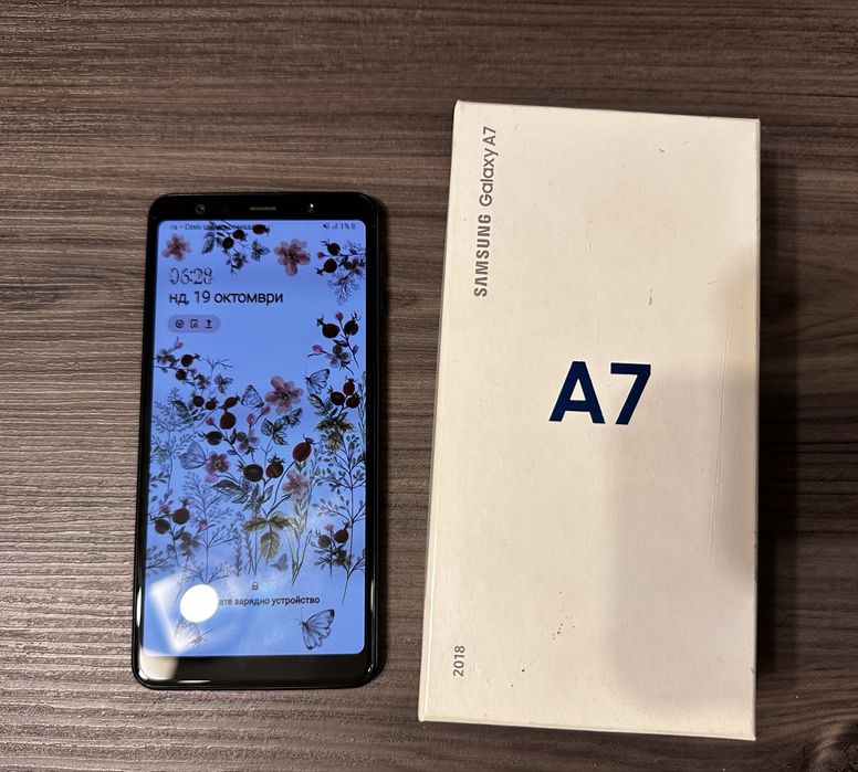Телефон Samsung Galaxy A7