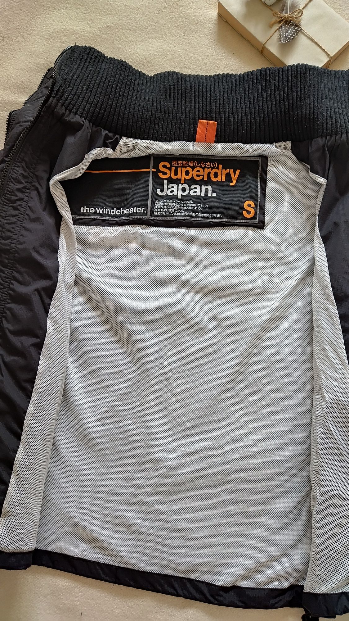 Geaca superdry / mărimea s / originala