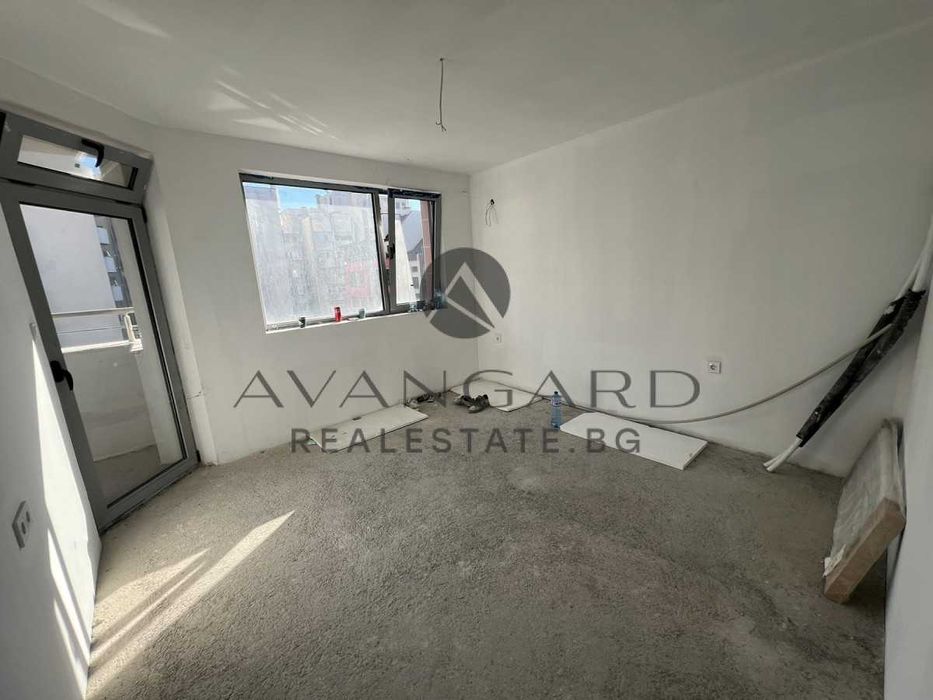 Продава се Четиристаен апартамент в Пловдив, Кършияка - 184 кв.м за 1517 €/кв.м - Снимка #5