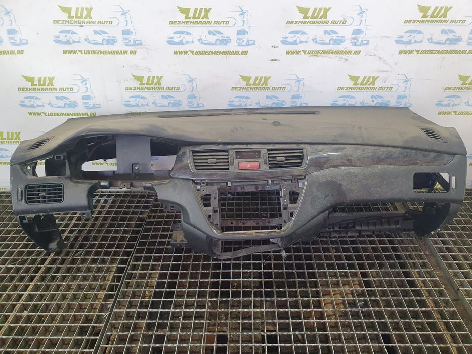 Plansa bord mr512509 Mitsubishi Lancer IX [facelift] [2003 - 2010]