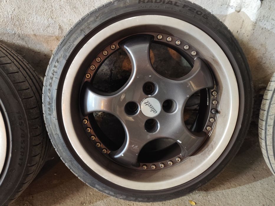 Лети джанти 17-ки със летни гуми