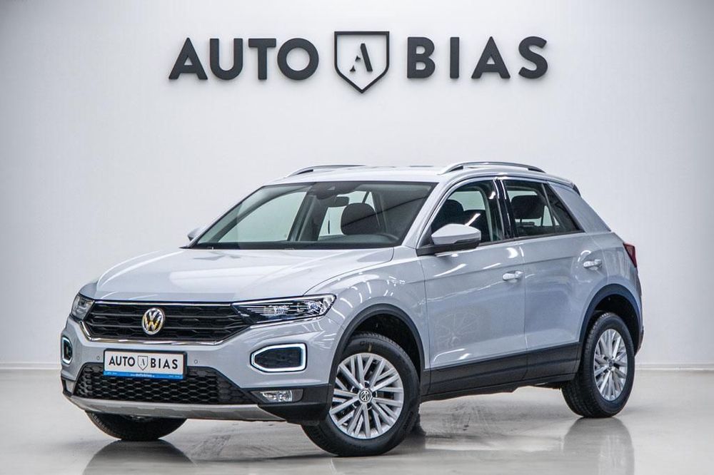 Volkswagen T-ROC Led/CarPlay/ACC/FrontAssist/Camera/Tva/Leasing - Rate FARA AVANS