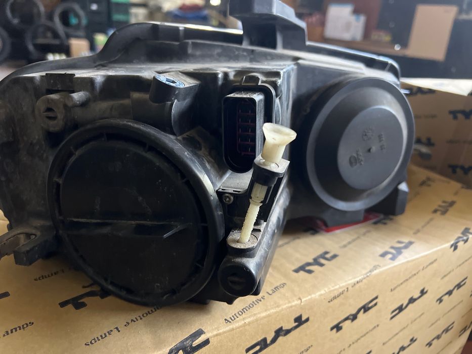 Фарове за Ауди А 3