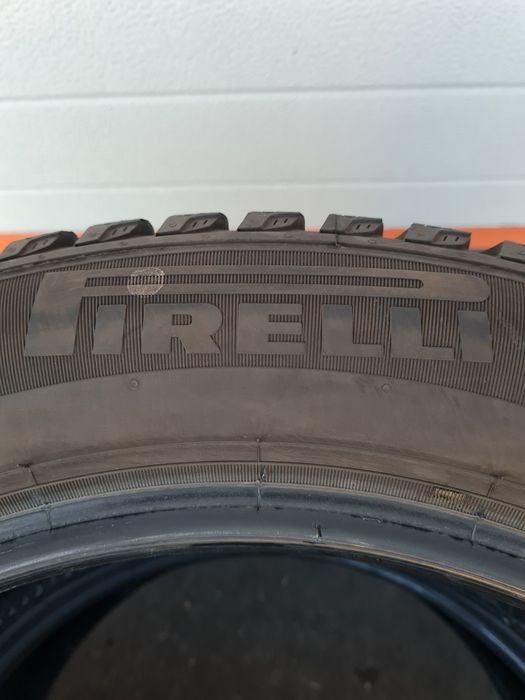 Зимни гуми 2 броя PIRELLI Cinturato 195 55 R16 дот 4720