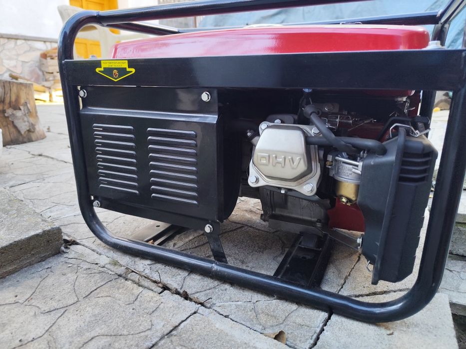 Бензинов генератор HONDA ECMT 7000