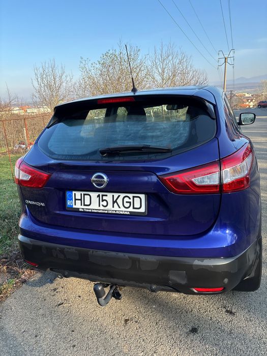 nissan qashqai j11