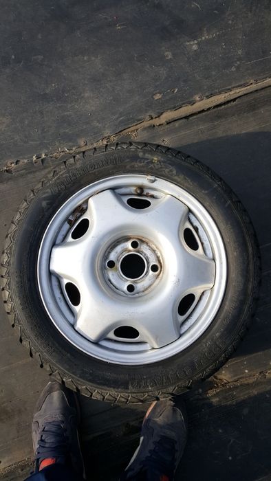 Желязна джанта 4х100 за опел с нова гума 185 55 15