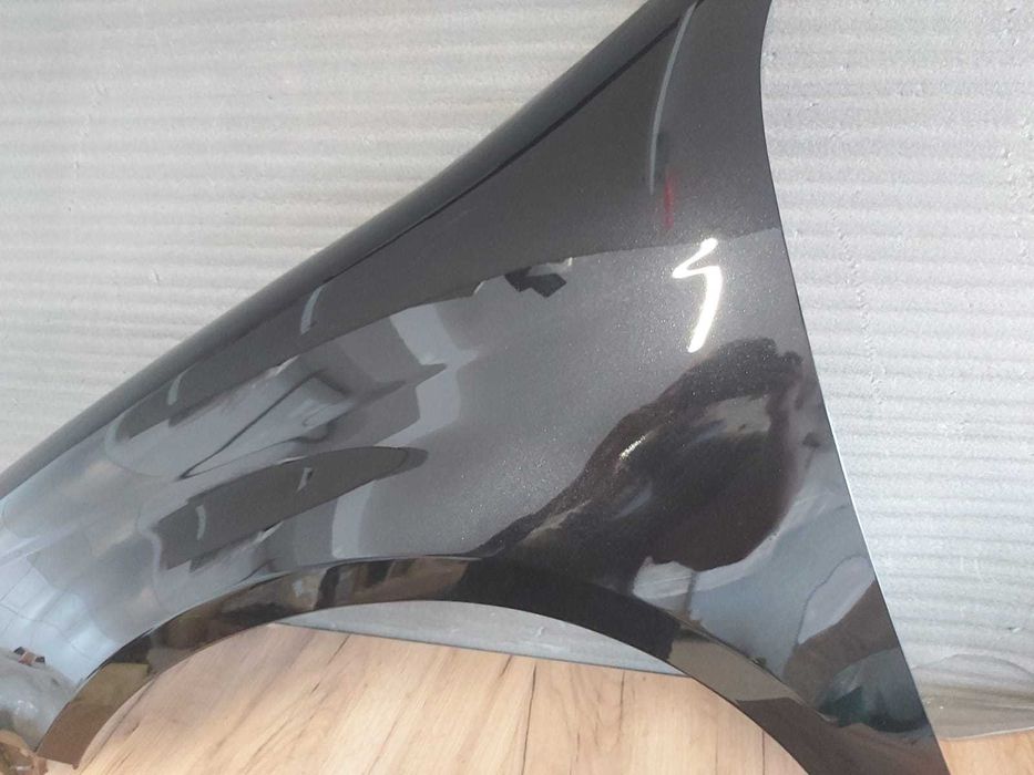 Aripa Fata Stanga VW Golf 5/V Break 2007-2008 (LC9X (Negru))