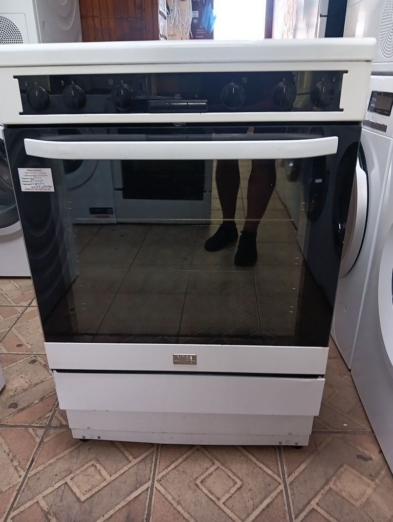 Свободно стояща печка с керамичен плот Voss Electrolux 2годиниГаранция