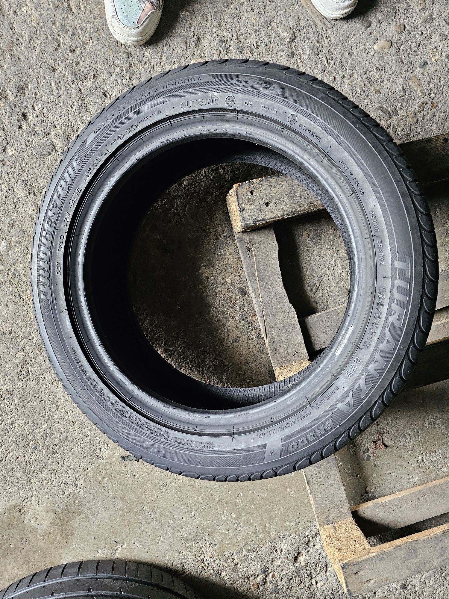 2 anvelope vara 195 55 16 Bridgestone 6mm