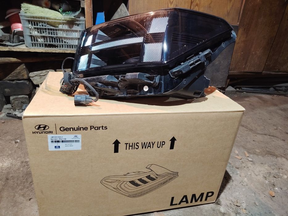 Фара Hyundai santa fe 2025