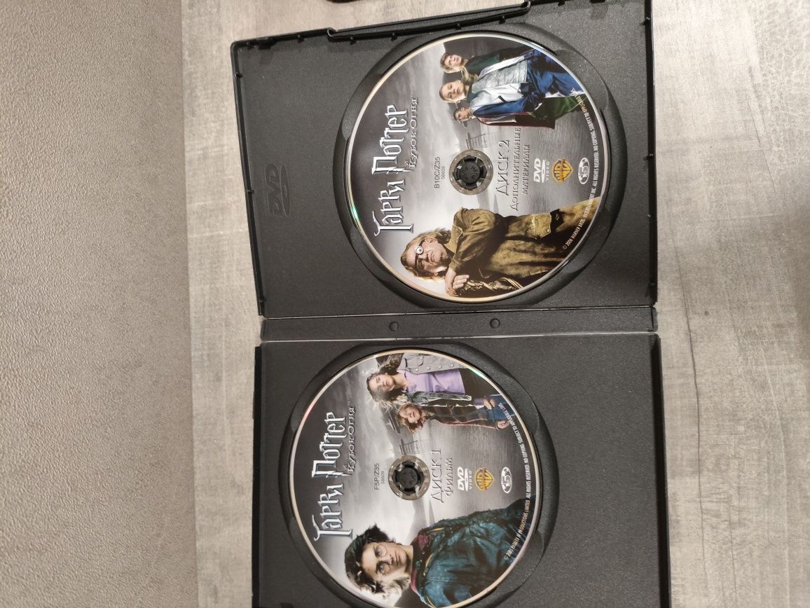 Гарри Поттер коллекционный диск с фильмом и доп материалами