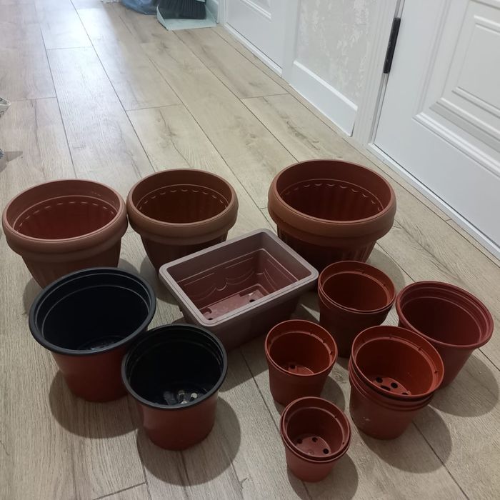 гүл горшоктары сатылады