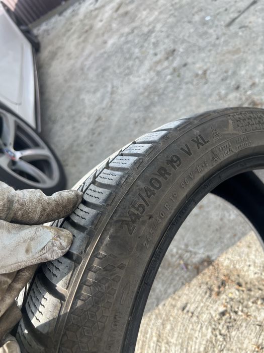 Vand cauciucuri 2x245 40 19, dot 23 continental