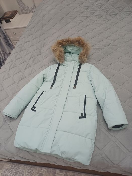 Куртка на девочку 6-9 лет зима