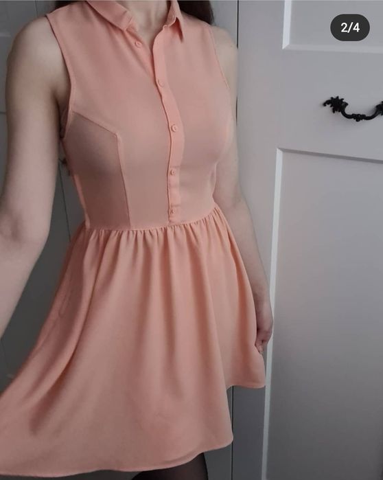 Сладка лятна рокля в цвят праскова H&M