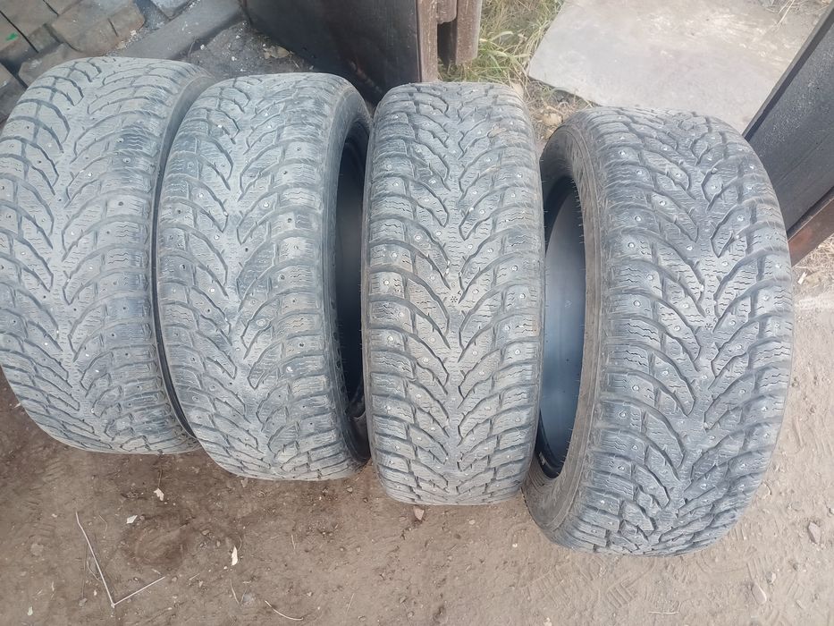 Продам зимние шины
